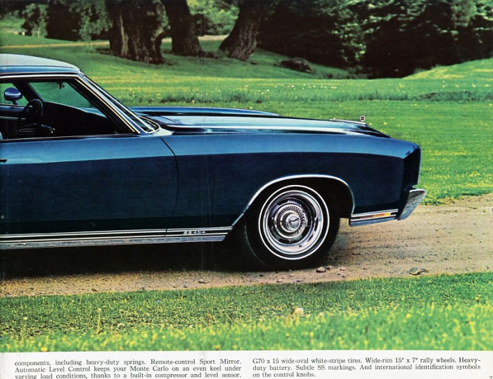 1971 Chevrolet Monte Carlo Brochure Page 1